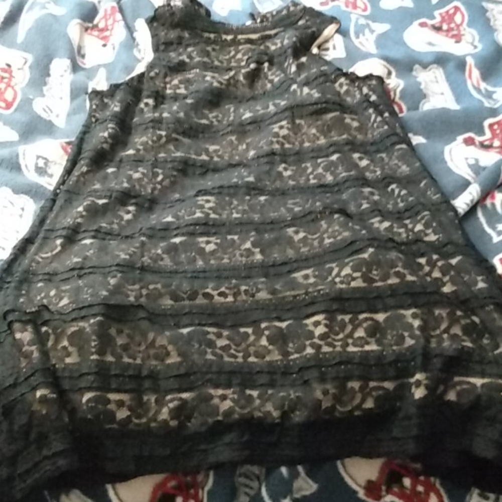 Dress - Picture 2 of 3